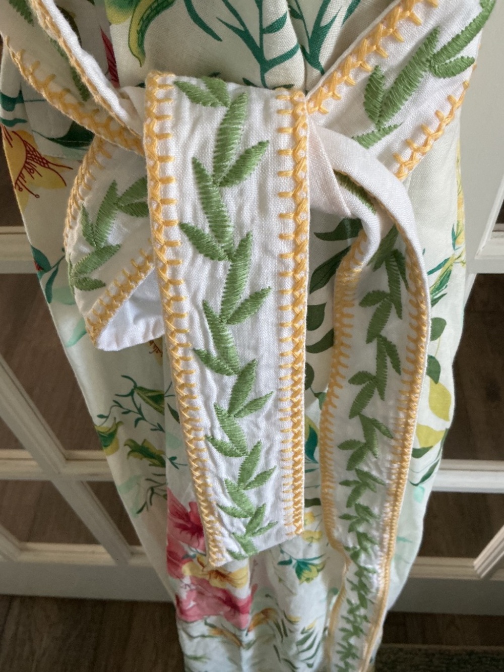 Floral Wrap Dress w/ pockets - XXL - Picture 5 of 8